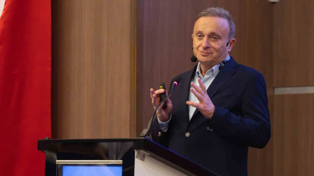 'Yapay zekayla beraber metal yaka kavramı hayatımıza girecek'