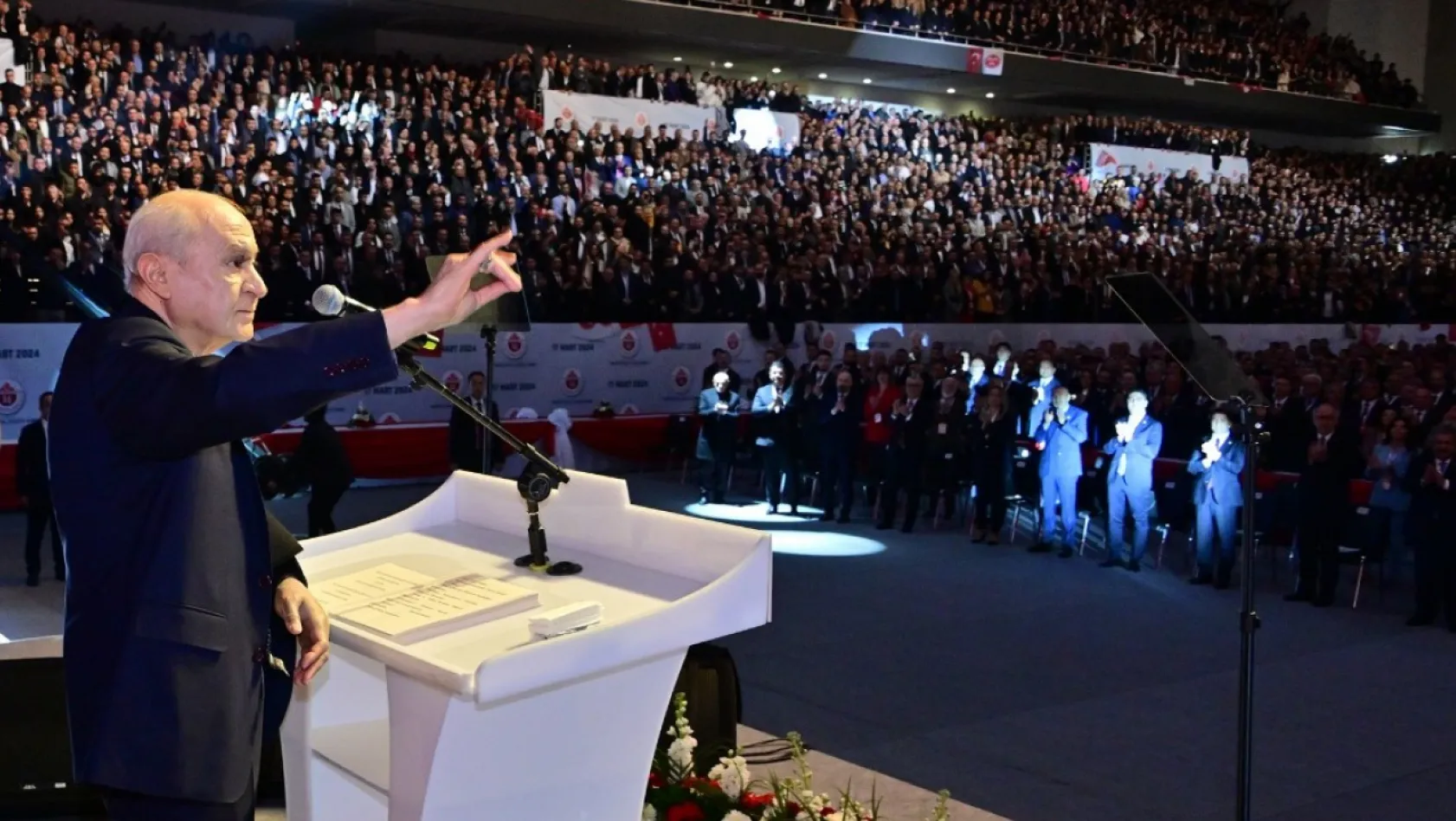 MHP Lideri Devlet Bahçeli Yeniden Genel Başkanlığa Seçildi