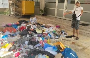 Diyanet bu yaparsa!…. Kirada anlaşamadığı yurt binasını çöplüğe dönüştürüp binayı terk etti..