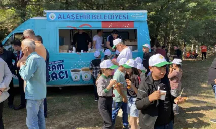 Manisa ormanlarını korumak için yürüdüler