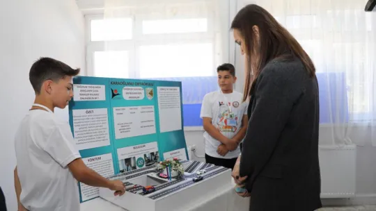 Başkan Durbay Genç Bilim Tutkunlarıyla Buluştu