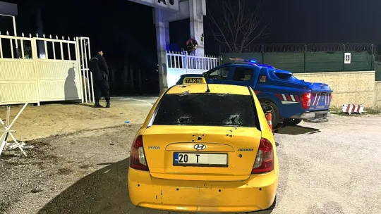 Baba Ve Üç Oğlundan Evi Terk Eden Anneye Akıl Almaz Tuzak