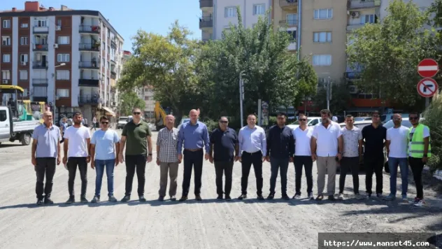 Manisa'da 2. Etap Prestij Cadde Düzenlemesi İçin Üstyapı Çalışması Başladı
