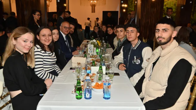 Başkan Ergün, Gençlerle Buluştu ve Genç Projeleri Anlattı