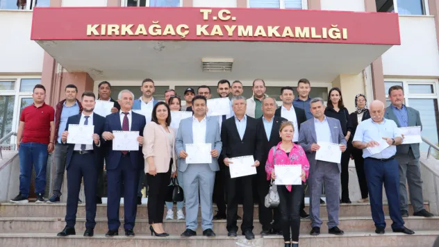 Başkan Üstün Dönmez Mazbatasını Aldı