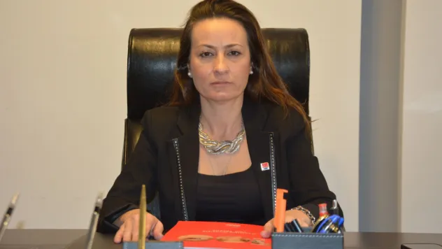 CHP'li Özalper: 'Manipülatif Anketlerle Seçim Kazanamazsınız'