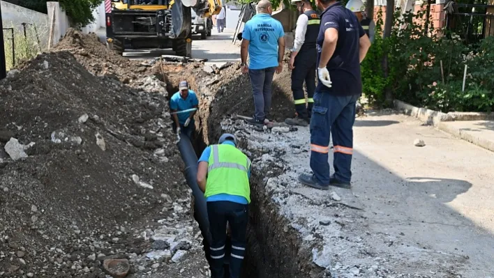 SPİL MAHALLESİ'NDE  SORUN ÇÖZÜME KAVUŞUYOR