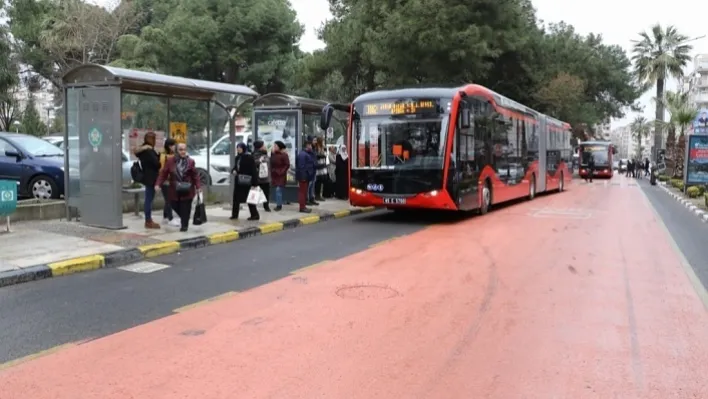 BÜYÜKŞEHİR'DEN BAYRAMDA ÜCRETSİZ ULAŞIM HİZMETİ