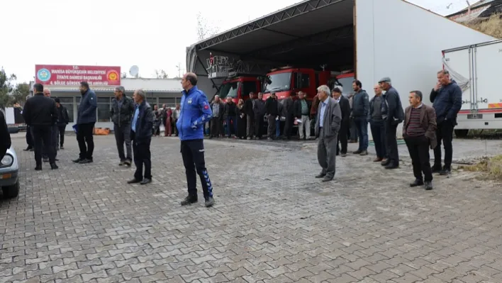 Gördes'te 14 Bin 100 Adet Zeytin Fidanı Üreticiyle Buluştu