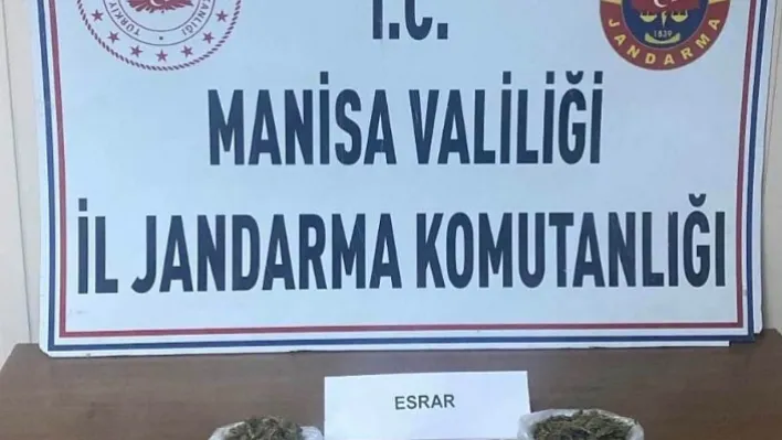 Manisa'da uyuşturucuyla yakalanan iki kişi gözaltına alındı