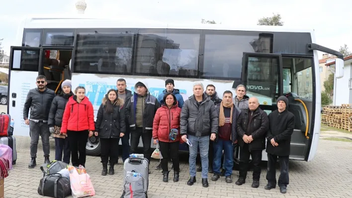 Manisa'dan Deprem Bölgesine Destekler Devam Ediyor