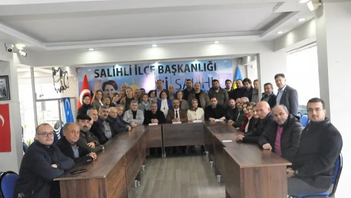 Millet ittifakı İYİ Parti Salihli'de bir araya geldi 