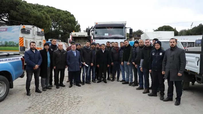 ŞEHZADELER BELEDİYESİ'NİN YARDIM KONVOYU KAHRAMANMAŞ'A DOĞRU YOLA ÇIKTI