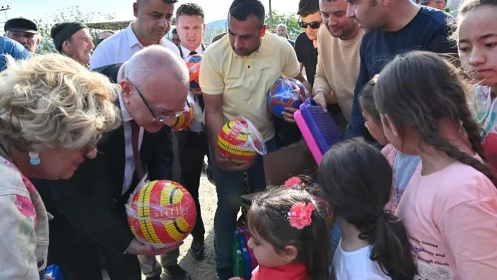 Başkan Ergün, Çullugörece'de Vatandaşlarla Bir Araya Geldi