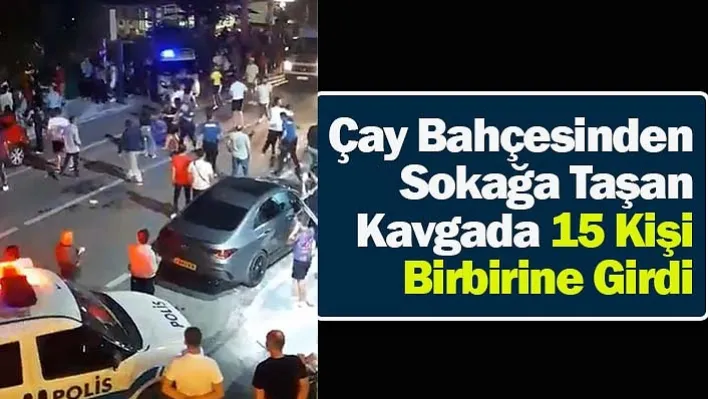 'Aile Yerine Oturma' Meselesinden Çıkan Kavgada Tekme Ve Yumruklar Havada Uçuştu