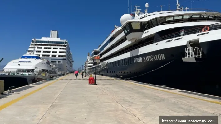 Bodrum'a üç gemi ile 941 yabancı turist geldi