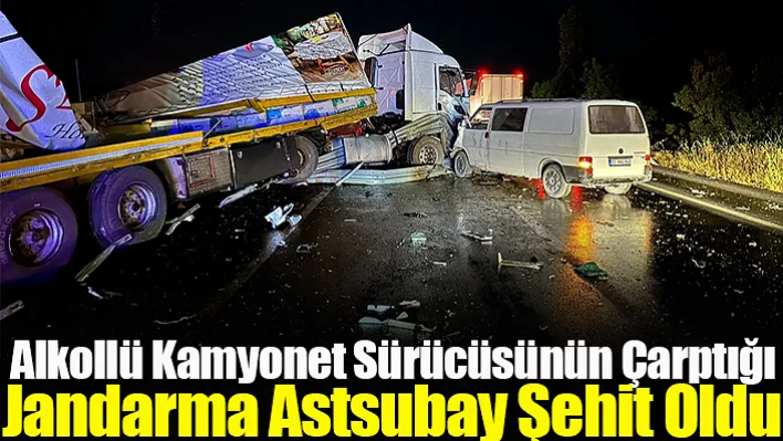 Kazaya Müdahale Eden Jandarma Astsubay Alkollü Sürücünün Kullandığı Aracın Çarpması Sonucu Şehit Düştü