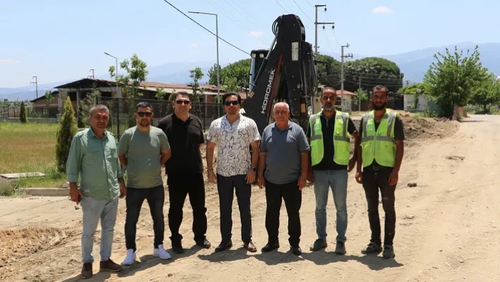 Salihli Yılmaz Mahallesinin kanalizasyon hattı yenilendi