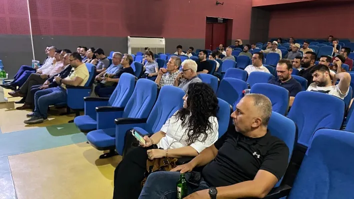 Alaşehir'de 'Deprem ve Evimiz' konulu seminer