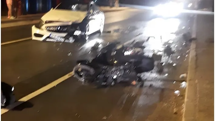 İzmir'de Kahreden Kaza! Otomobil Motosikletle Çarpıştı: 1 Ölü