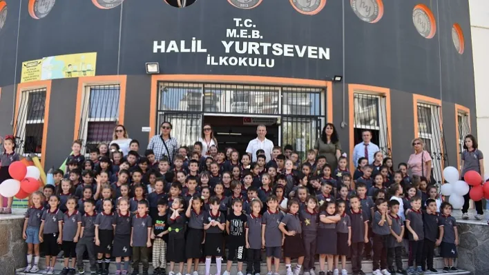 Halil Yurtseven İlkokulu İlköğretim Haftasını Kutladı