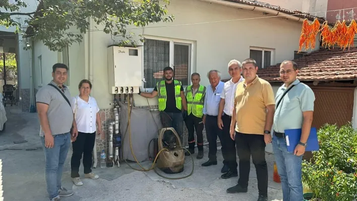 Soma'da bina altı güç istasyonlarında yoğun çalışma