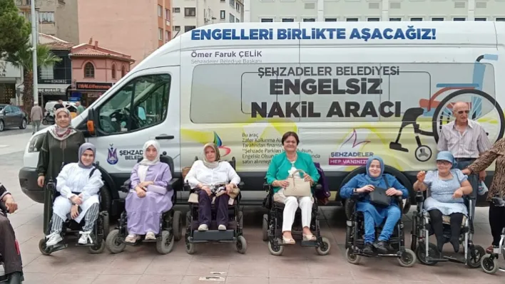 Başkan Yıldız merkez ilçe belediyelerini örnek gösterdi