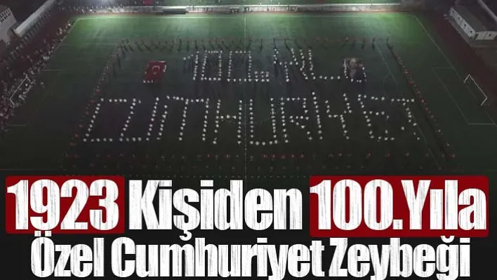 İzmir'de 1923 kişiden 100. yıla özel Cumhuriyet Zeybeği