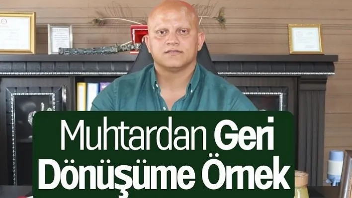 Atık yağı getiren bulaşık detarjanını götürüyor