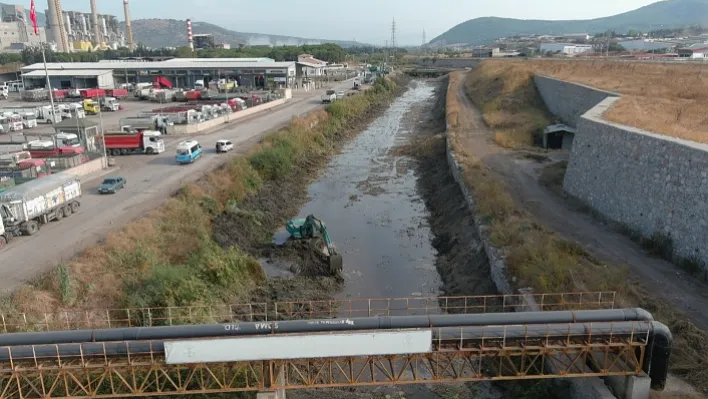 Bakırçay'da ıslah çalışması