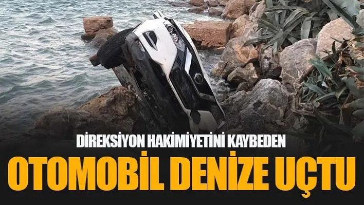 Direksiyon Hakimiyetini Kaybeden Otomobil Denize Uçtu