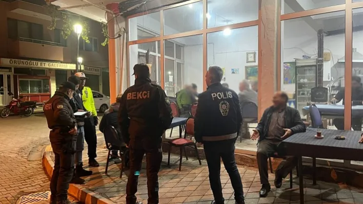 Manisa'da aranan 11 şahıs yakalandı