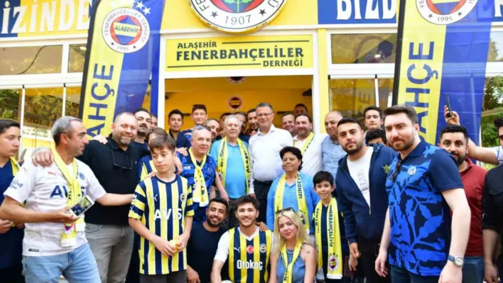 Aziz Yıldırım Manisa'da Fenerbahçeliler Derneği'ni ziyaret etti