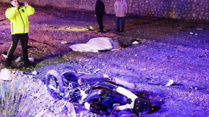 Alkollü sürücünün çarptığı motosikletli genç kız hayatını kaybetti