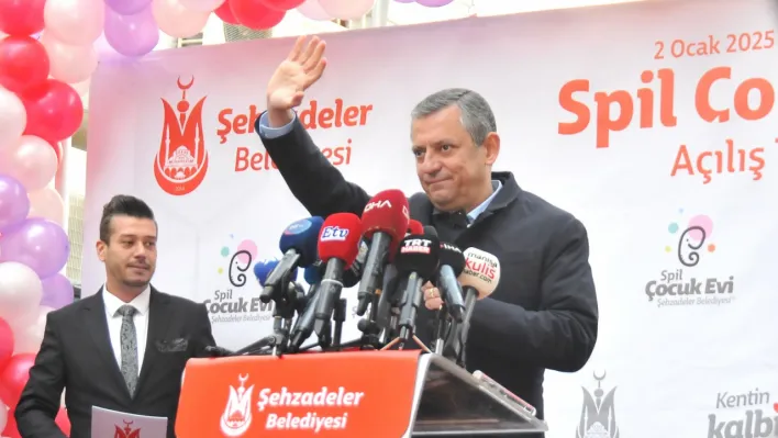 CHP Genel Başkanı Özel : İlk kez yeni yılda çalışanın cebine para konulmadı, alındı