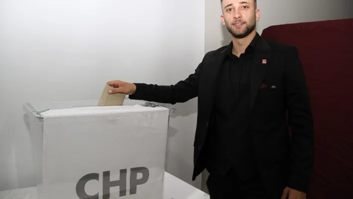 CHP Kula'da Gençlik Kolları Kongresi yapıldı