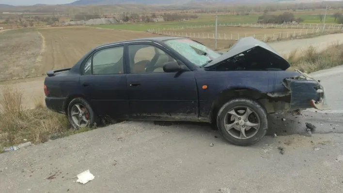 Feci Kaza... Otomobil ile tanker çarpıştı: 10 aylık bebek hayatını kaybetti