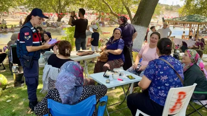 Kavun Karpuz Festivalinde KADES'i tanıttılar