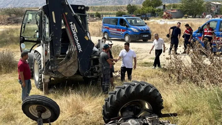 Kırkağaç'ta traktör şarampole devrildi: 1 ölü