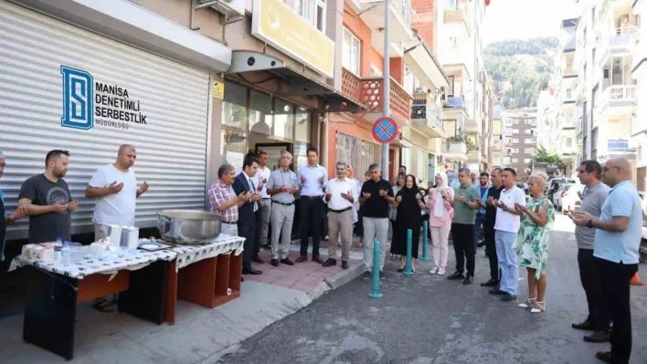 Manisa'da Denetimli Serbestlik Müdürlüğünden aşure hayrı