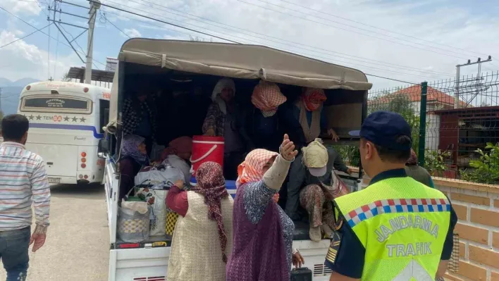 Manisa'da jandarmadan trafik denetimi