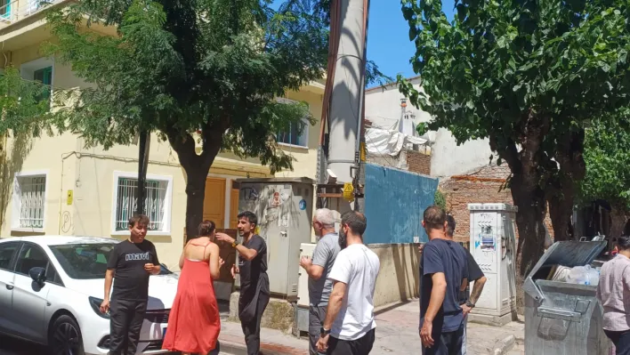 Manisa'da sürekli elektrik kesintisi esnafları bezdirdi