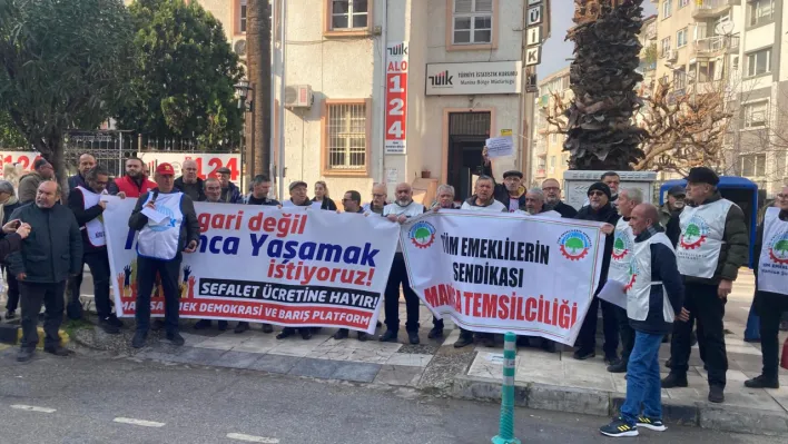 Manisa'daki Sendikalardan TÜİK önünde mumlu ve boş sepetli eylem….