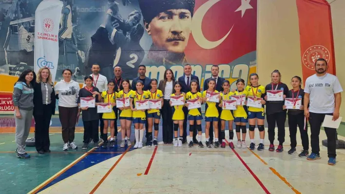 Manisa Okul Sporları Hentbol Küçükler Kız ve Erkek Yarı Final Müsabakaları