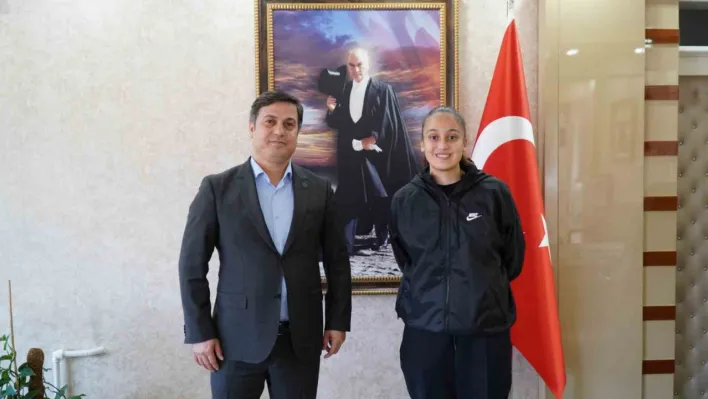 Manisalı Yağmur, U15 Milli Takımı'na seçildi