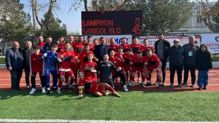 Sarıgöl Belediyespor 16'da 16 yaparak şampiyon oldu