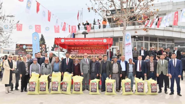 ilçede 375 üreticiye 65 ton gübre desteği