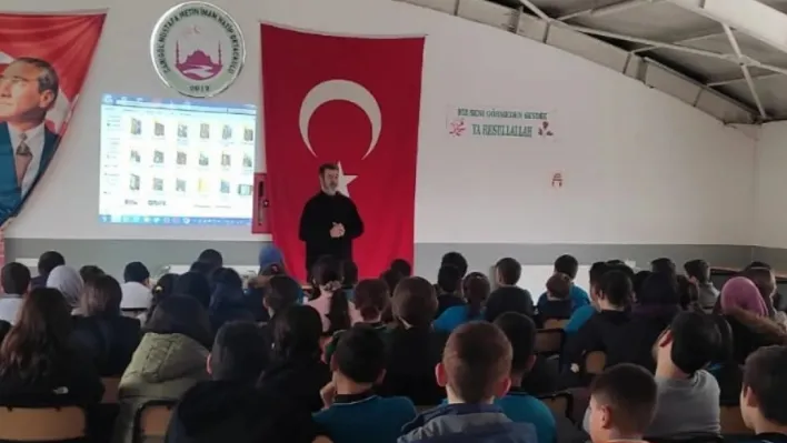 Manisa'da Sokak hayvanlarına dikkat çekmek için ücretsiz seminerler veriyor