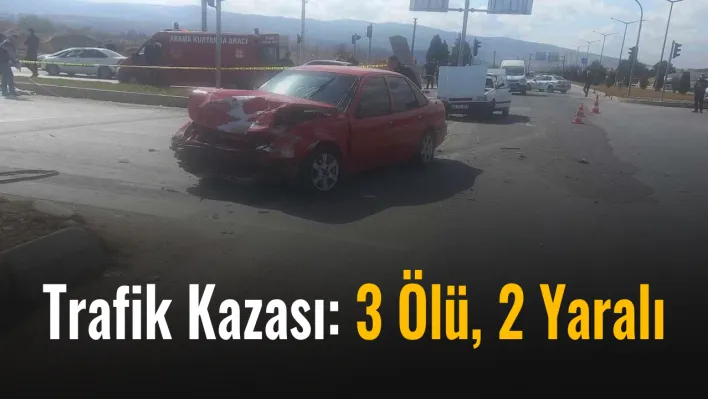 Trafik kazası: 3 ölü, 2 yaralı