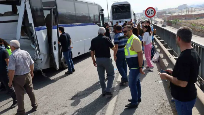 Turgutlu'da Feci Kaza: işçi servisleri kaza yaptı: 35 işçi yaralandı